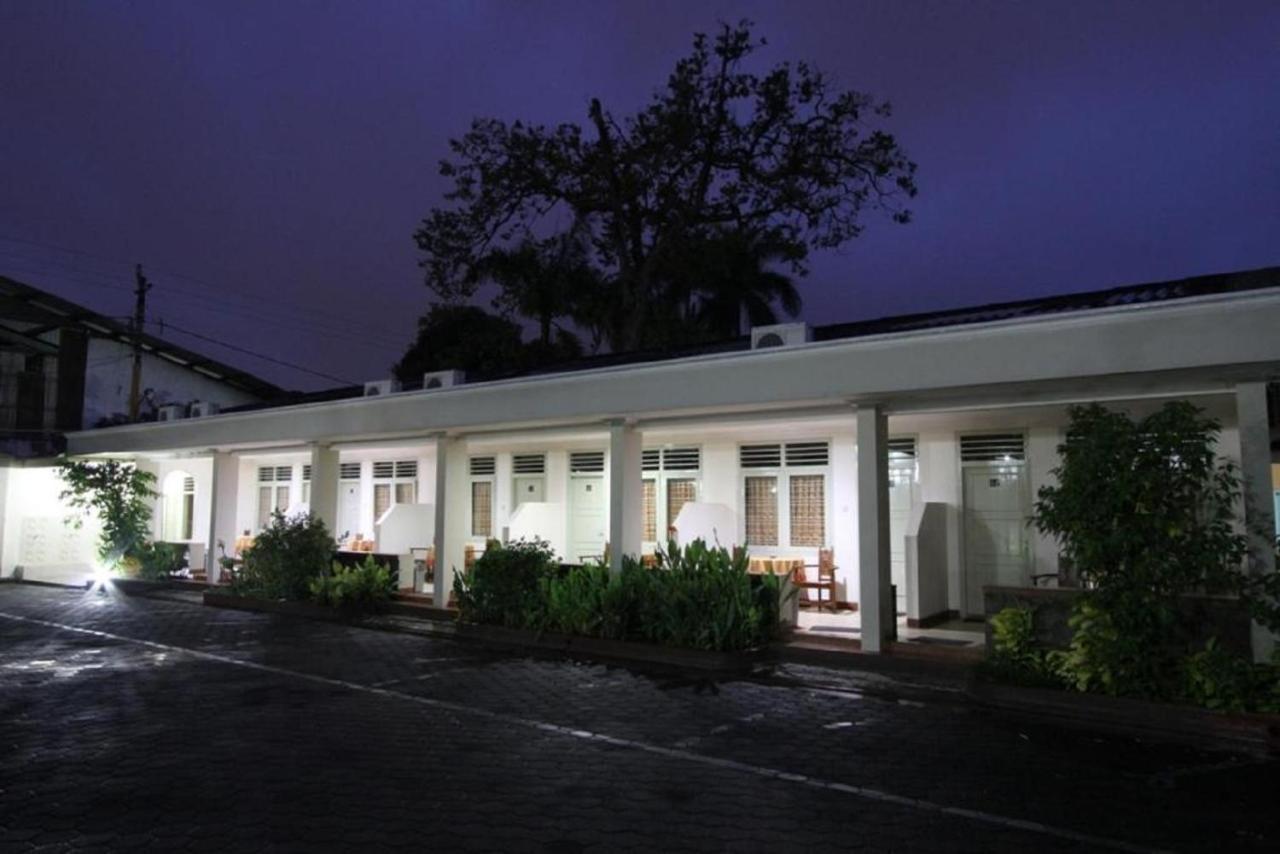 Hotel Besar Purwokerto Buitenkant foto